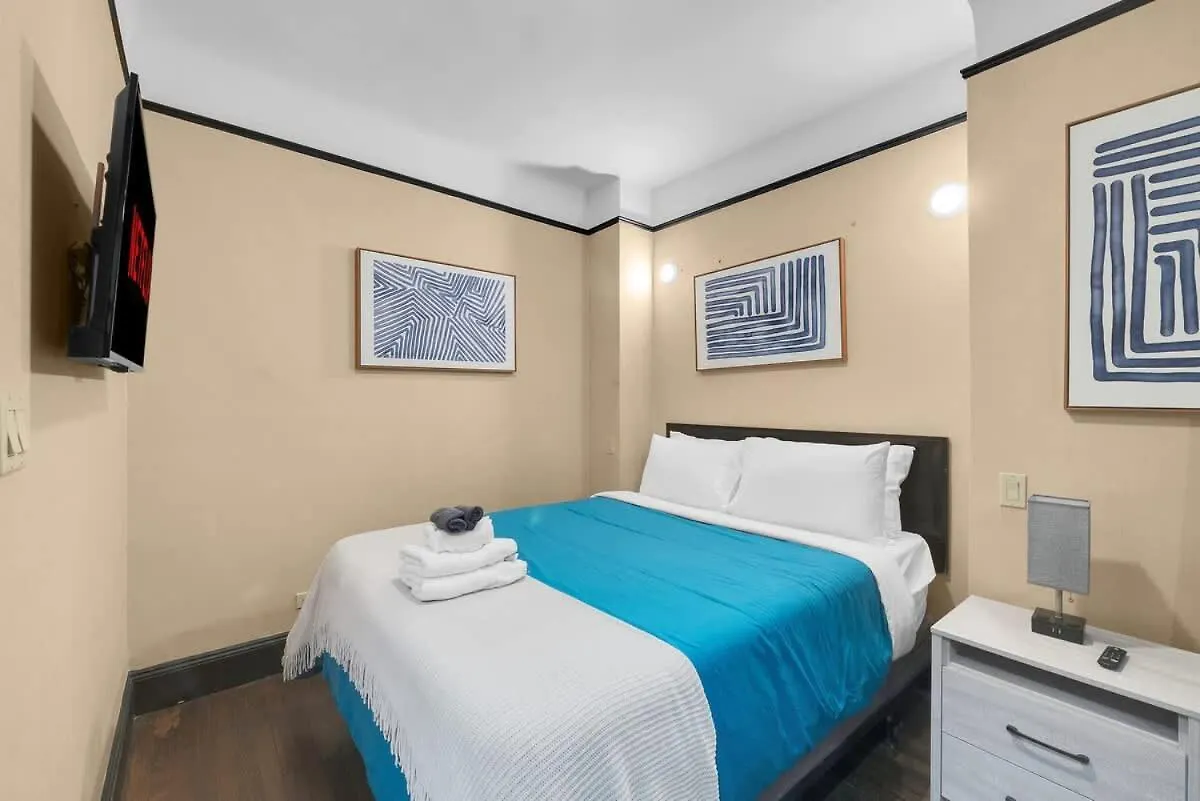 Walkable Paradise Heart Of The City Apt New York Apartment